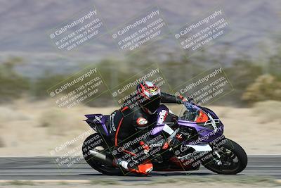 media/Dec-01-2025-Moto Forza (Mon) [[2daa91e15f]]/2-Intermediate Group/Session 3 (Turn 7 Inside Pans)/